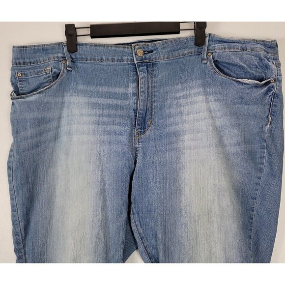 Levi's Strauss Gold Women's 38W X 30L Blue Light Wash Denim Mid Rise Skinny Jean - Picture 2 of 14